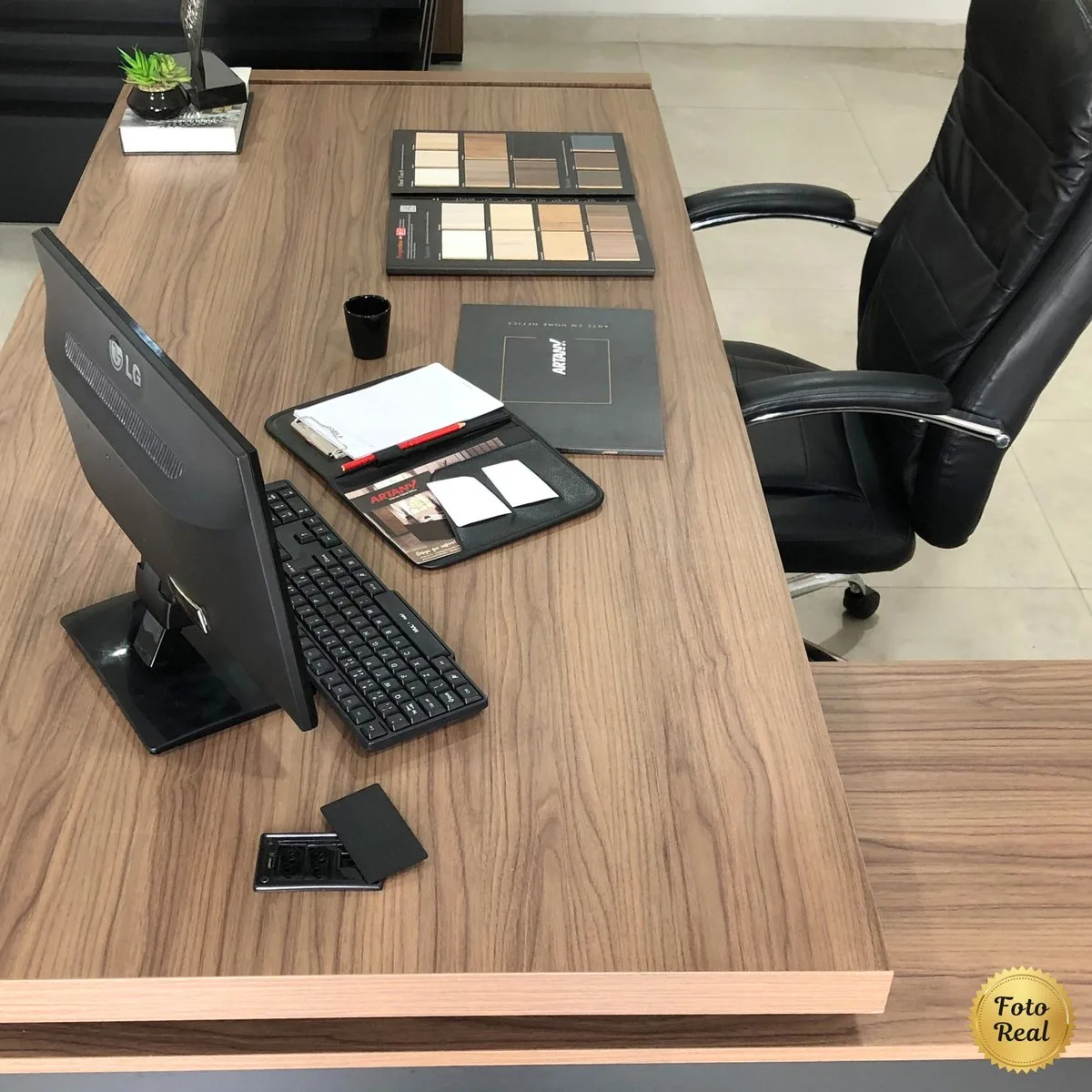 Estação Diretoria Tamburato Connect - Nogal/Preto - 14 - Móveis Curitiba | Moveirama