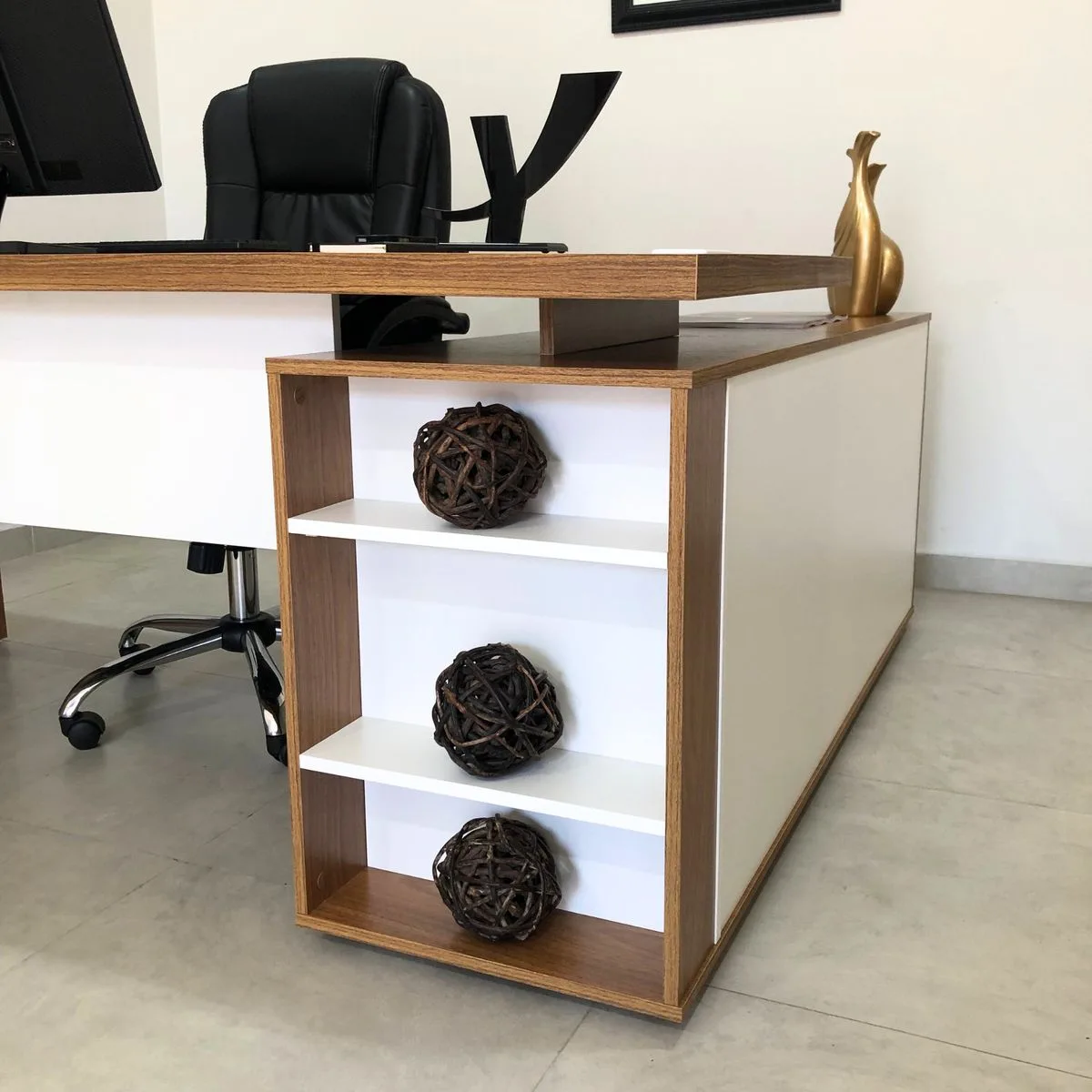 Estação Gerência Connect - Y37 Connect - Freijó/Branco