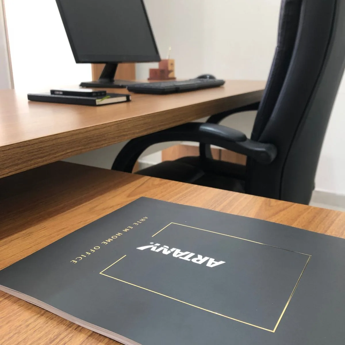 Estação Gerência Connect - Y37 Connect - Freijó/Branco