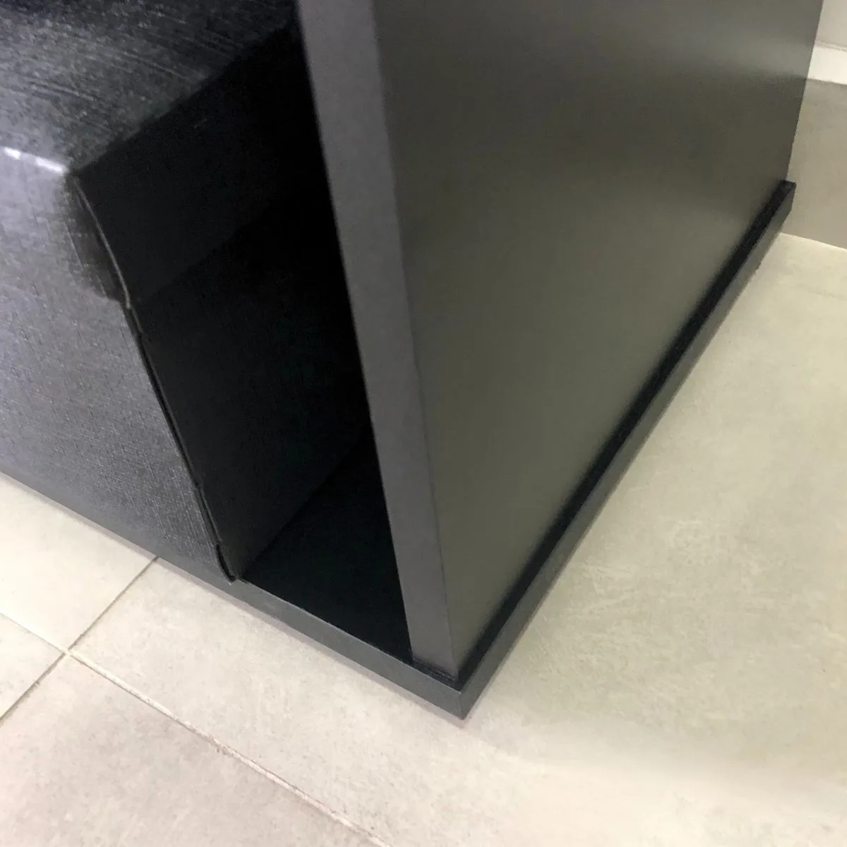 Estante Clean 450x812 - Preto