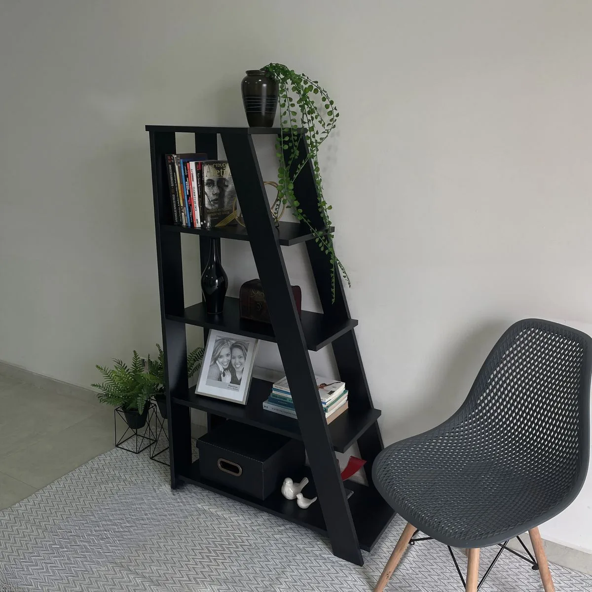 Estante Star - Preto