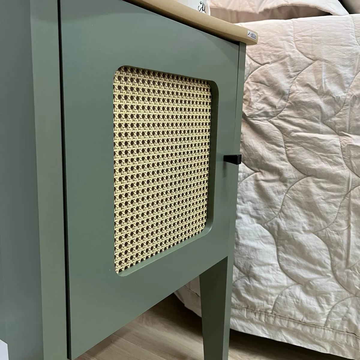Mesa de Apoio Charlotte - Menta C / Carvalho - 9 - Móveis Curitiba | Moveirama