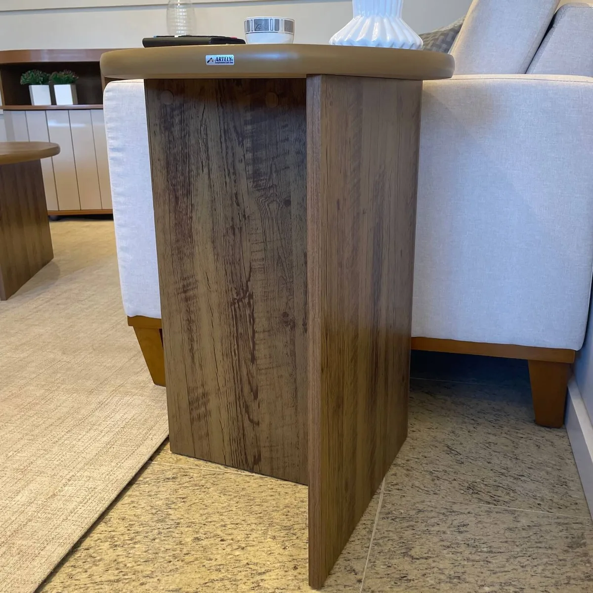 Mesa de Apoio Delta - Pinho - 6 - Móveis Curitiba | Moveirama