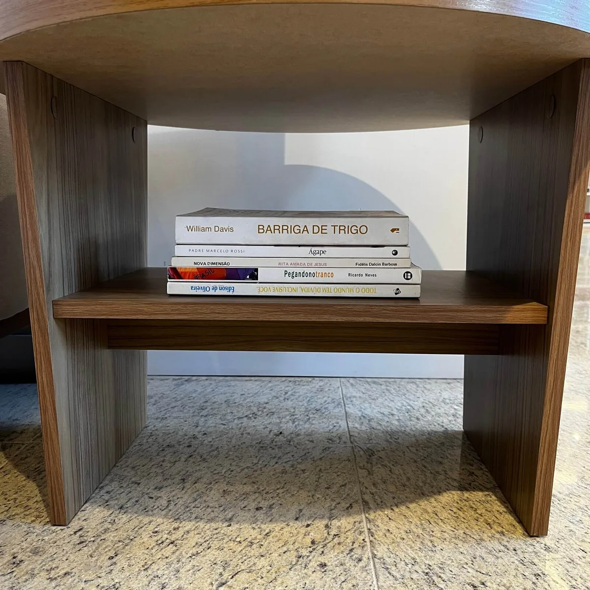 Mesa de Apoio Magnum - Carvalho - 3 - Móveis Curitiba | Moveirama