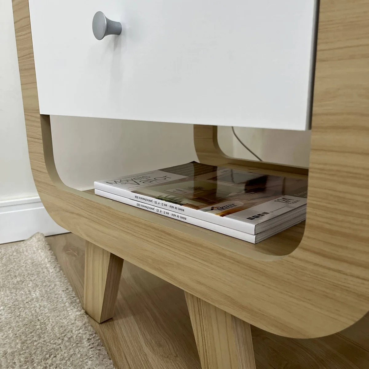Mesa de Apoio Theo - Naturale C / Branco - 7 - Móveis Curitiba | Moveirama