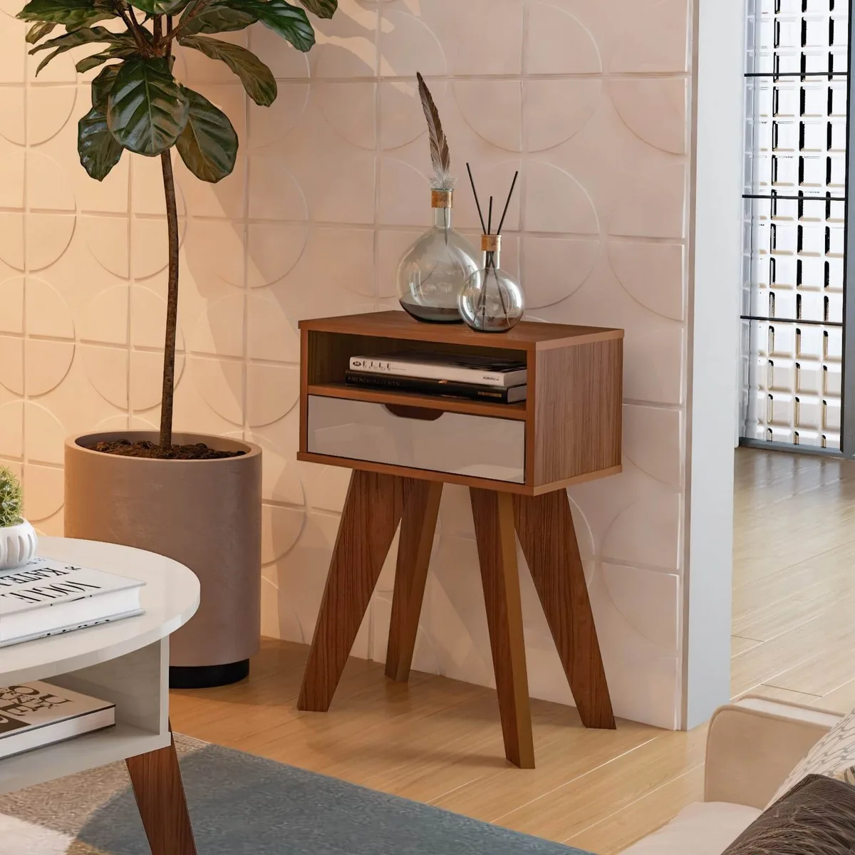 Mesa de Apoio Vip na cor Cedro C / Off White