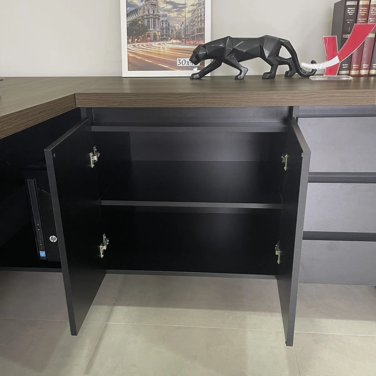 Mesa Chefia - Y37 - Nogal/Preto