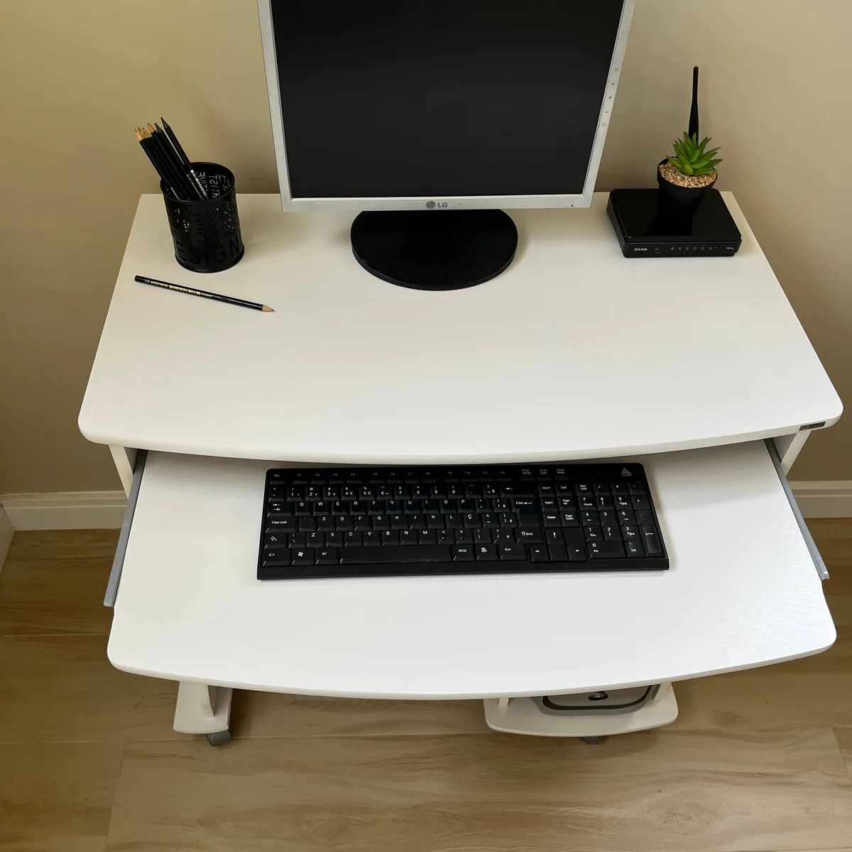 Mesa para Computador 160 - Branco - 7 - Móveis Curitiba | Moveirama