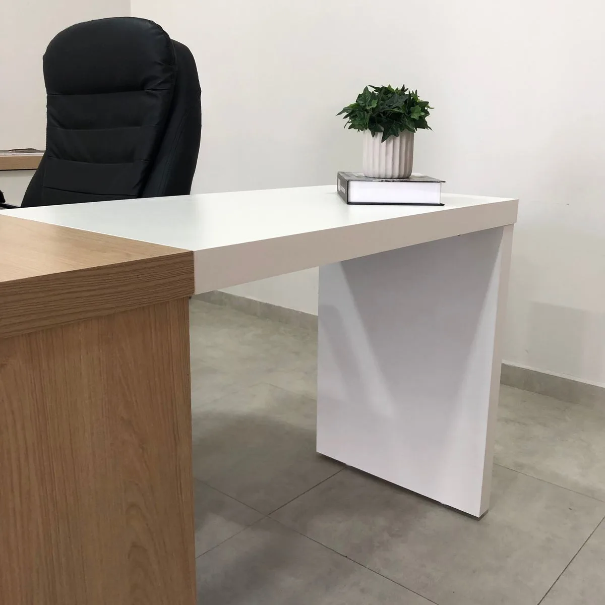 Mesa de Apoio Tamburato 890 - Branco
