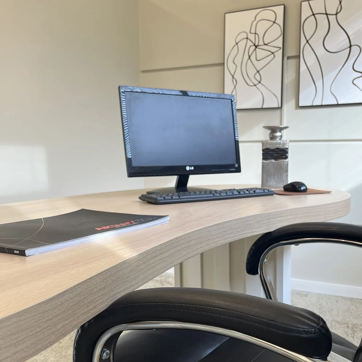 Mesa Tamburaro Organic - Carvalho/Branco